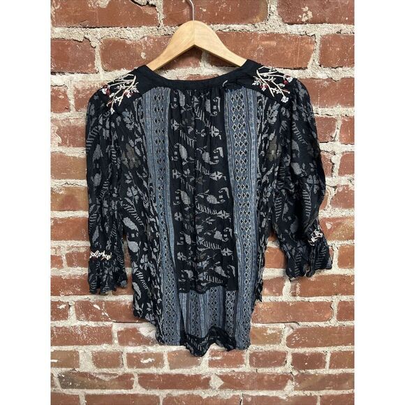 Lucky Brand Floral Print V Neck Long Sleeve Blouse Size Large - Picture 3 of 3